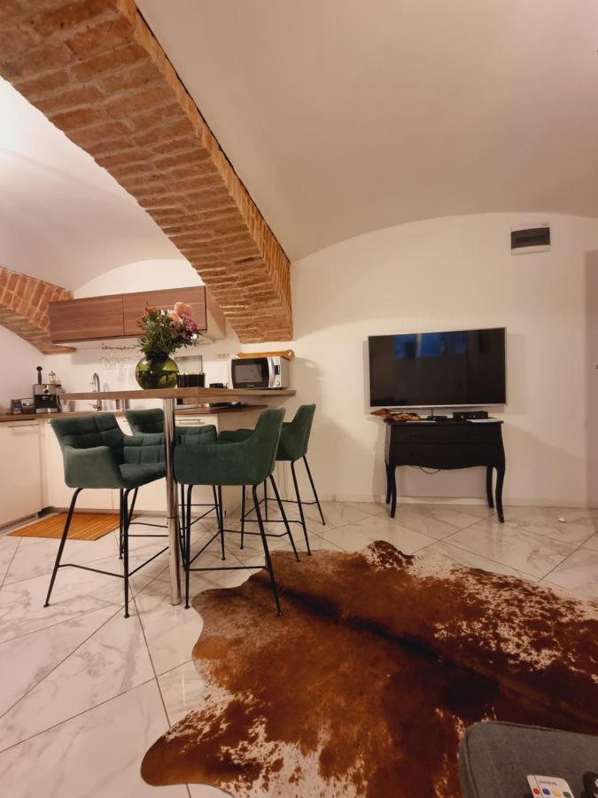 Apartment La Bodega Zagreb Buitenkant foto