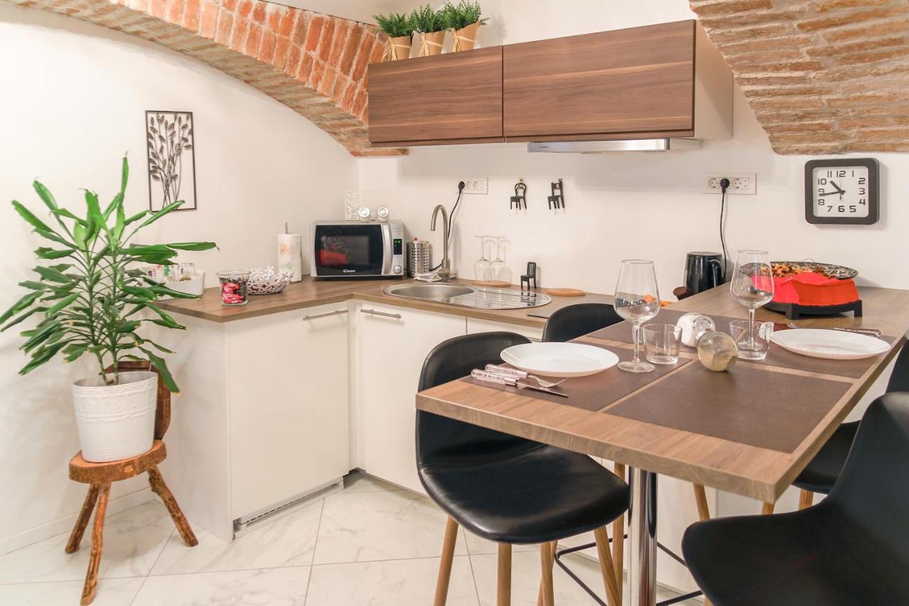 Apartment La Bodega Zagreb Buitenkant foto